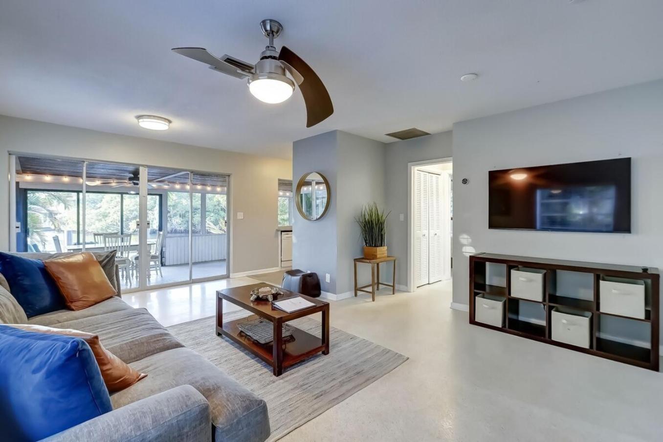 Waterfront Apartment Private Patio Pool ฟอร์ต ลอเดอร์เดล ภายนอก รูปภาพ
